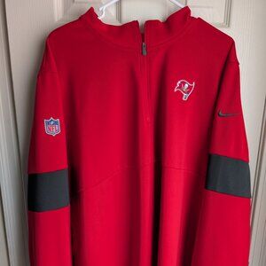 Men XL Tampa Buccaneers Nike Drifit1/4 Zip